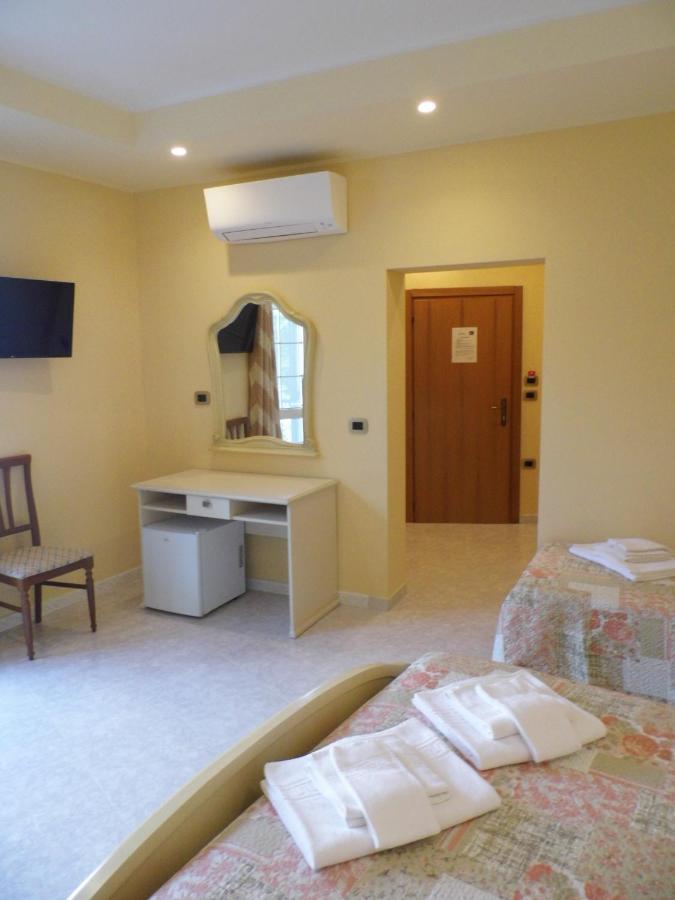 A Casa Di Nelly Bed & Breakfast Tortoreto Dış mekan fotoğraf