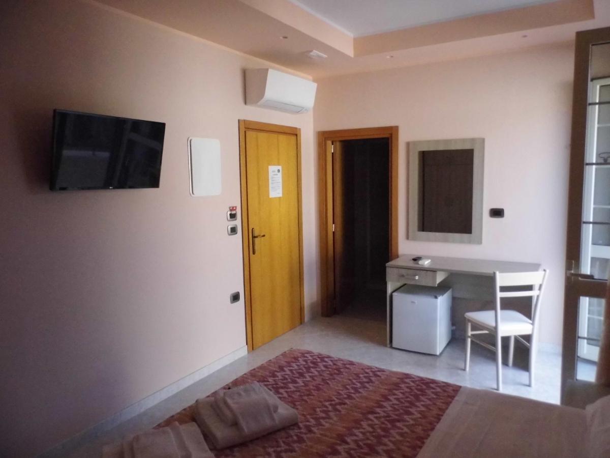 A Casa Di Nelly Bed & Breakfast Tortoreto Dış mekan fotoğraf