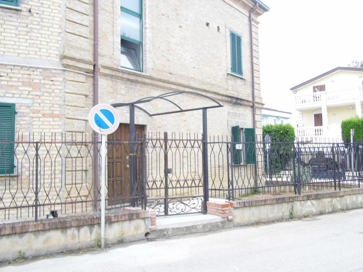 A Casa Di Nelly Bed & Breakfast Tortoreto Dış mekan fotoğraf